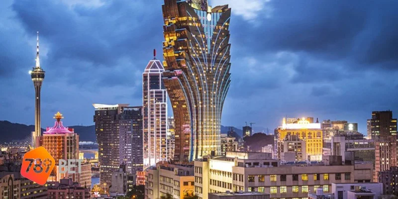 Grand Lisboa - Vua sòng bạc Campuchia