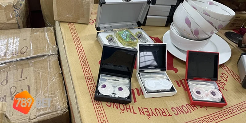 dụng cụ cờ bạc bịp 4